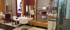 FASHION BEAUTY BAR