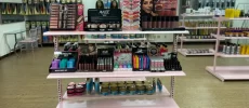 Queen B’s Beauty Mart